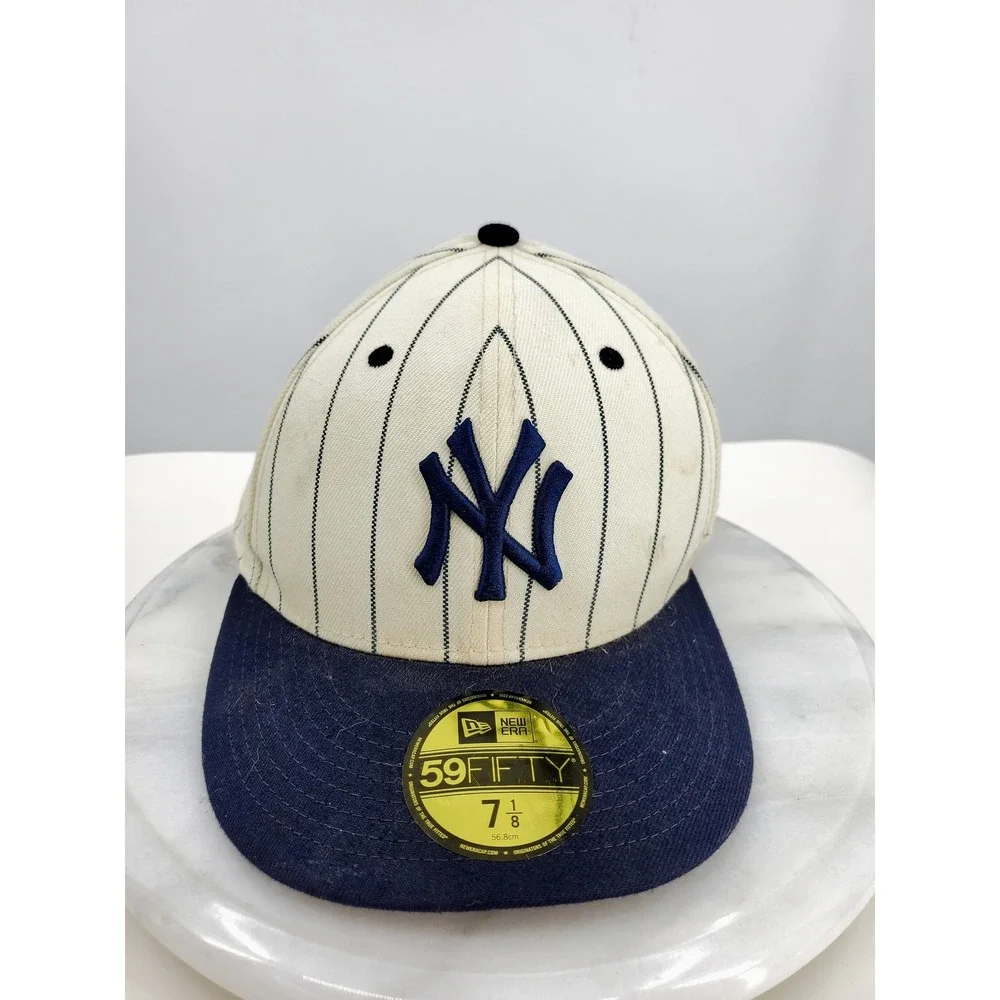 New Era 59FIFTY New York Yankees Pinstripe Fitted Hat 1996 World Series 7 1/8